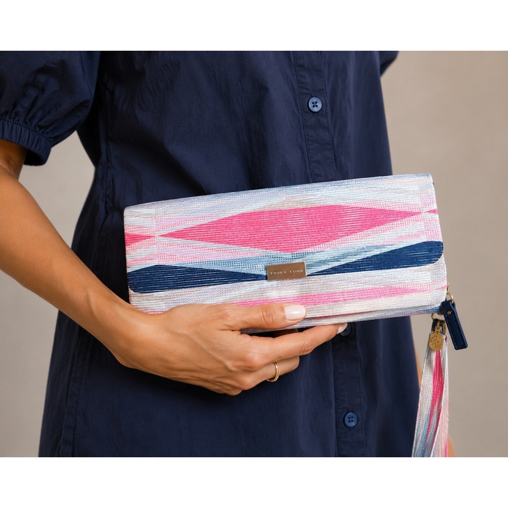 Trina Turk Clutch Women's‎ Size OS Pink Excellent Woven Ikat Envelope Bag